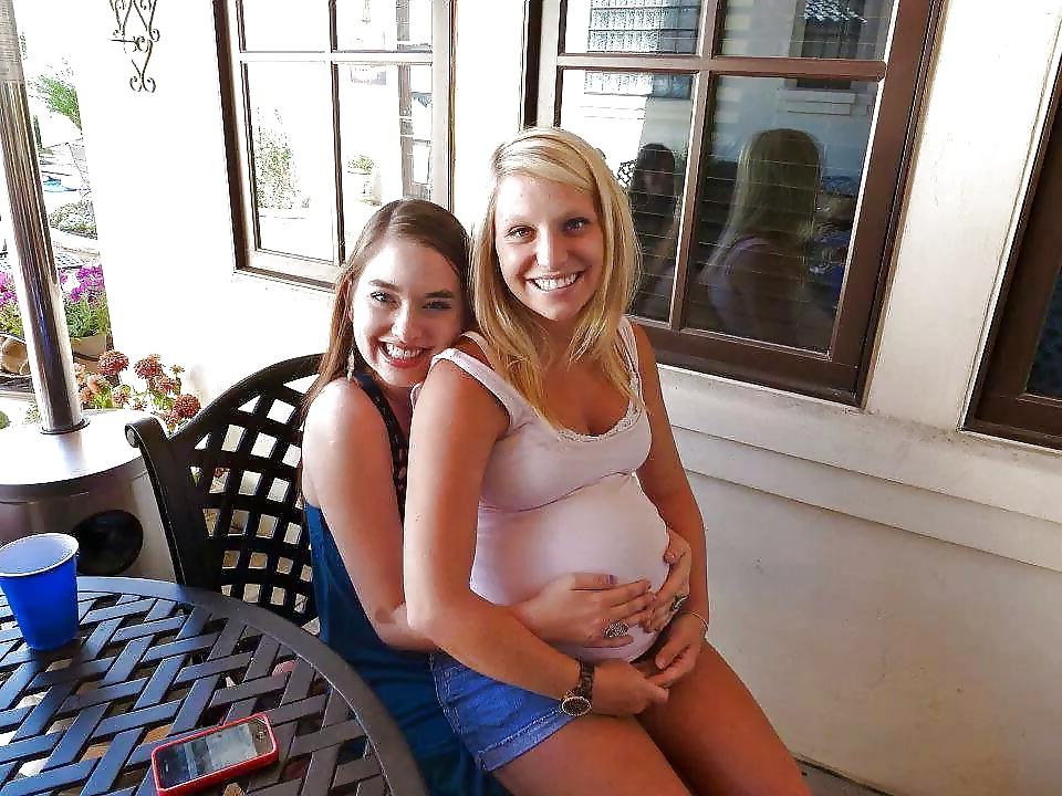 25P Enceinte - Pregnant 32
