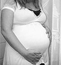 25P Enceinte - Pregnant 32