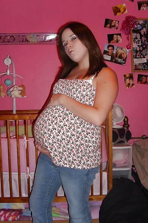 25P Enceinte - Pregnant 32