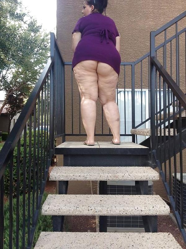 11P Thick Thighs 4