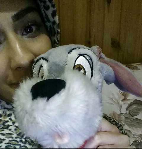 17P Hijab cum slut