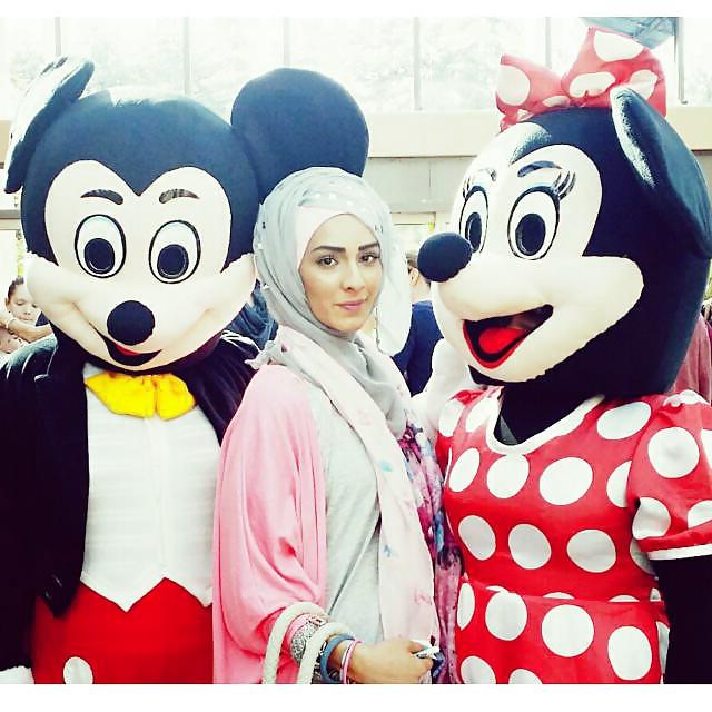 17P Hijab cum slut