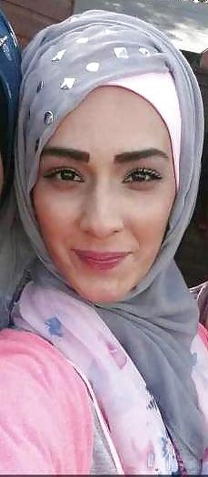 17P Hijab cum slut