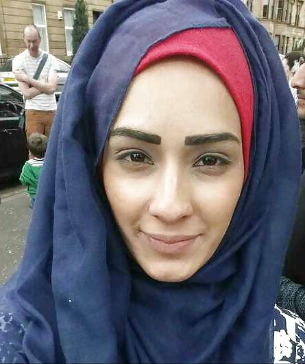 17P Hijab cum slut