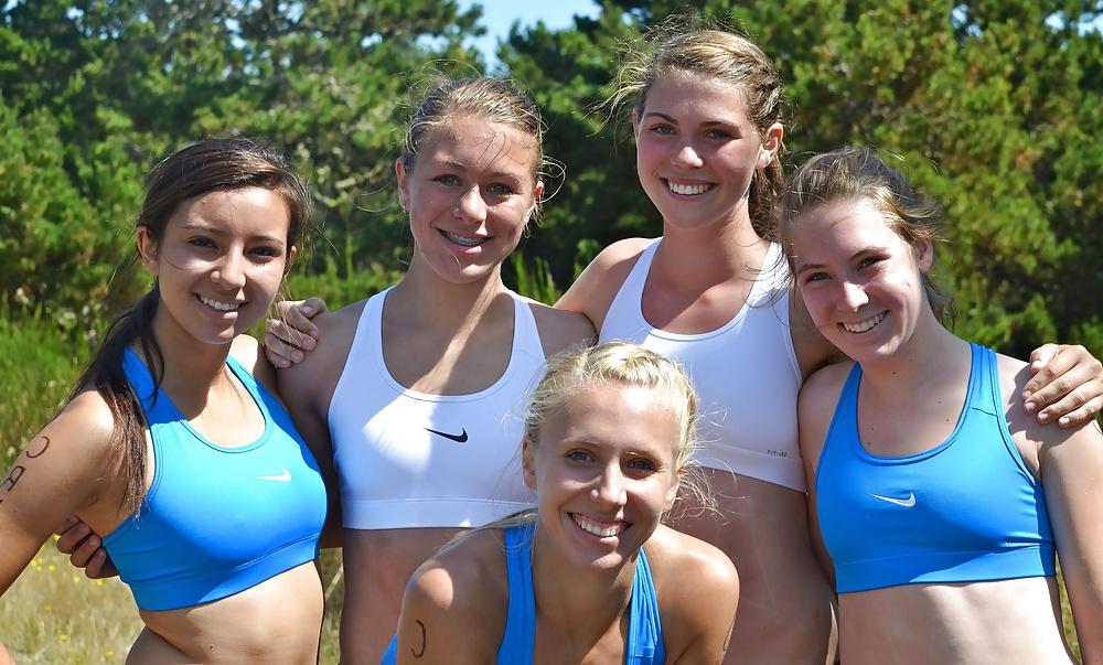 21P Sports bra - non porn