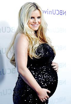 6P My friend jessica simpson pregnant