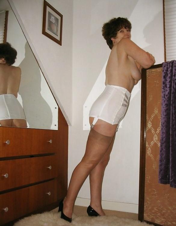 8P Northern lass girdle