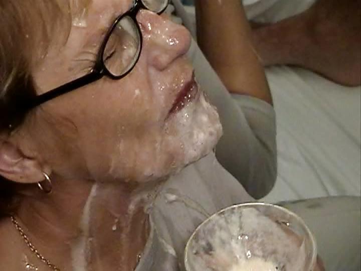 25P CHRISTINE - BRITAINS FILTHIEST GRANNY 