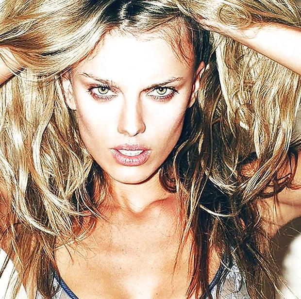 20P Bar Paly