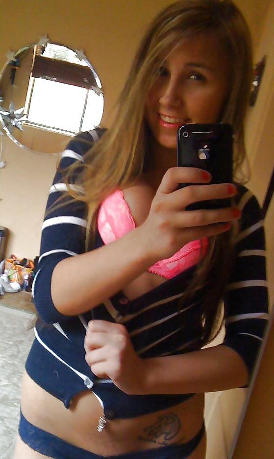 8P Cute Girl Taking Pictures in her Bra and Panties