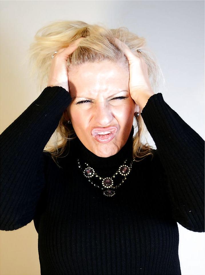 20P Blonde milf hot face