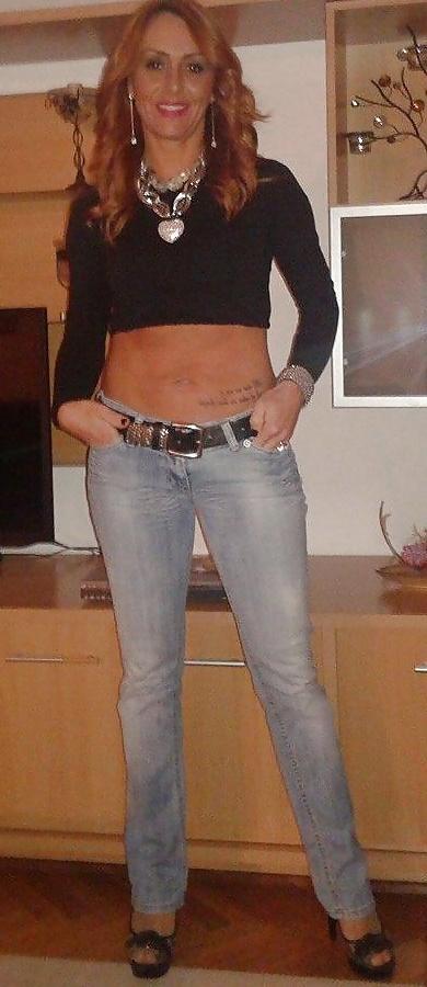 19P Serbian Milf's
