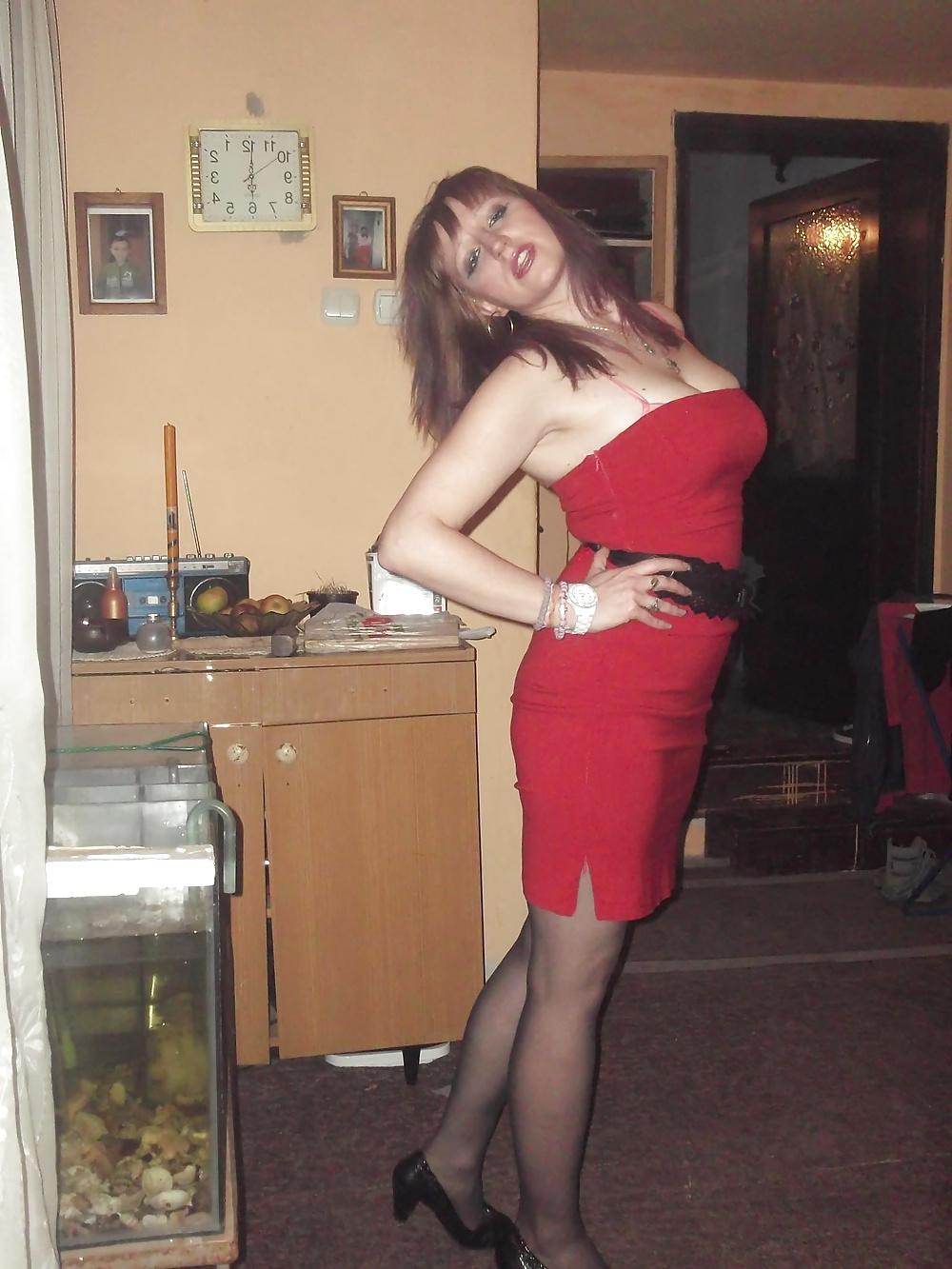 19P Serbian Milf's