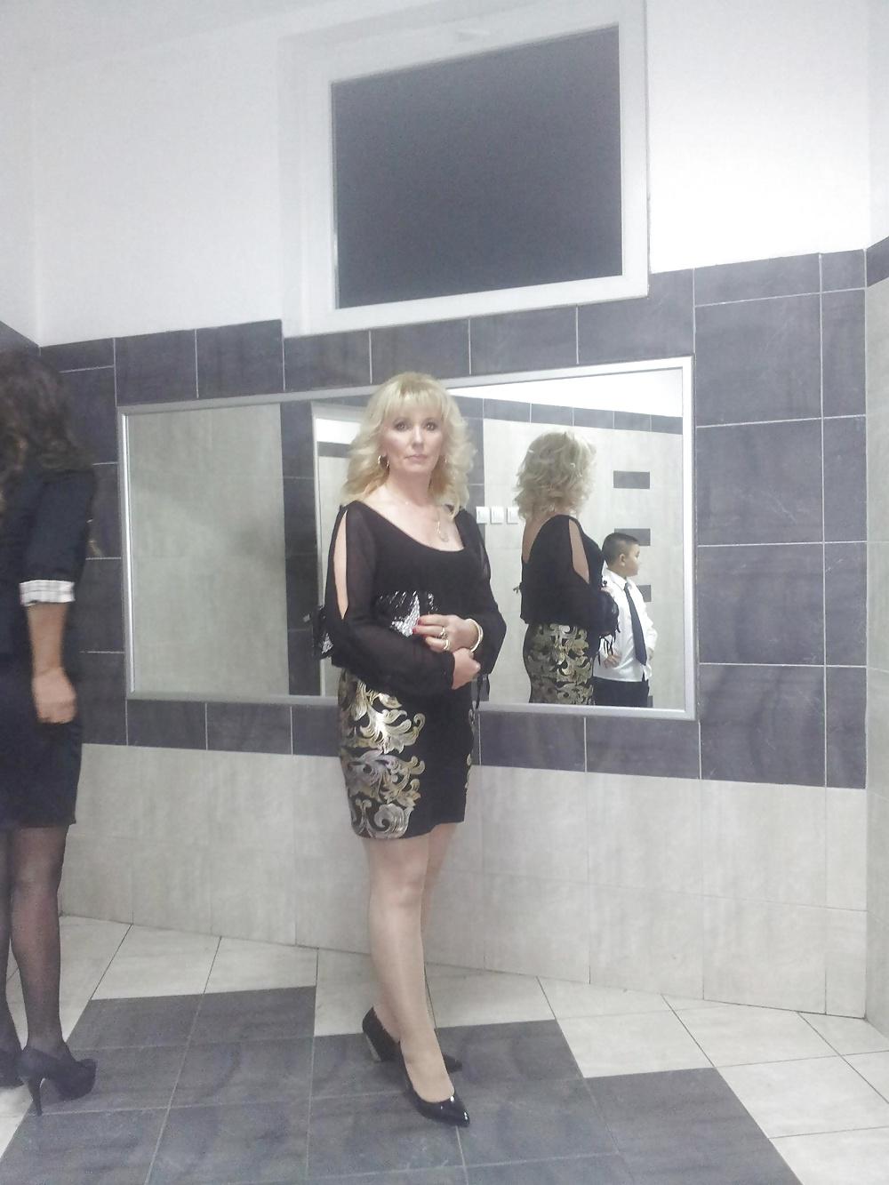 19P Serbian Milf's