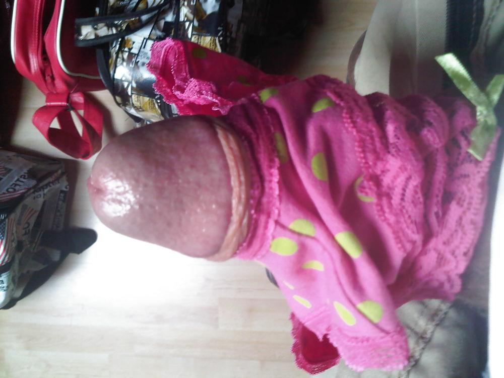 14P Marie's bra and panties. Les dessous de Marie