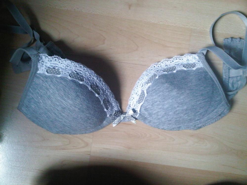 14P Marie's bra and panties. Les dessous de Marie