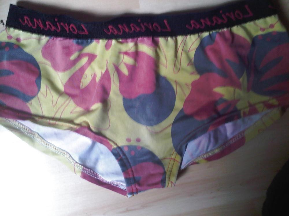 14P Marie's bra and panties. Les dessous de Marie