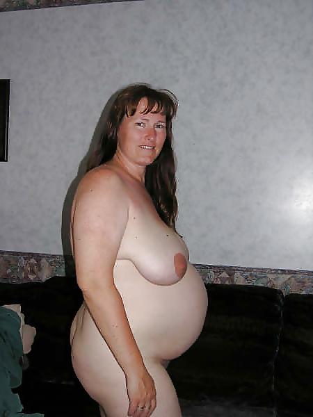 25P Enceinte nue - Nude pregnant 15