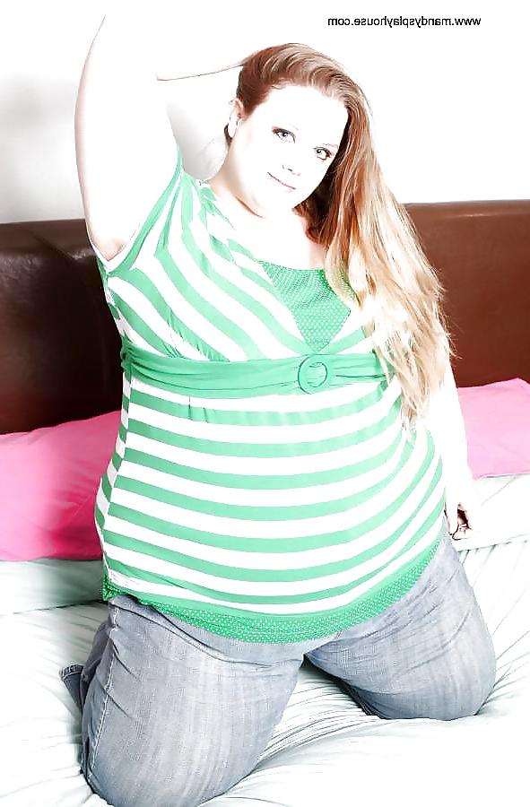 9P Pretty BBW Mandy 