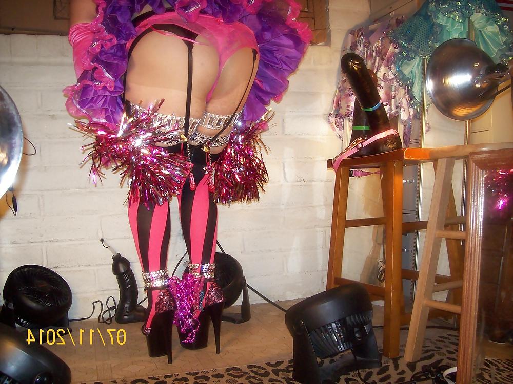 8P Tgirl BBC slut teases James's BB12inchC rock hard