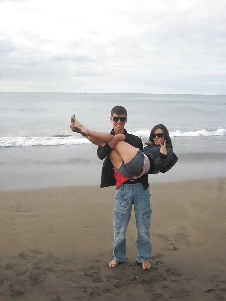 25P Facebook teen Nadia ex-girlfriend and friends part 1