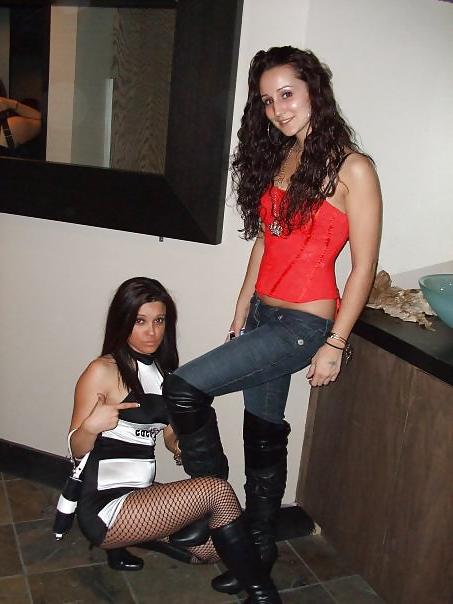 25P Facebook teen Nadia ex-girlfriend and friends part 1