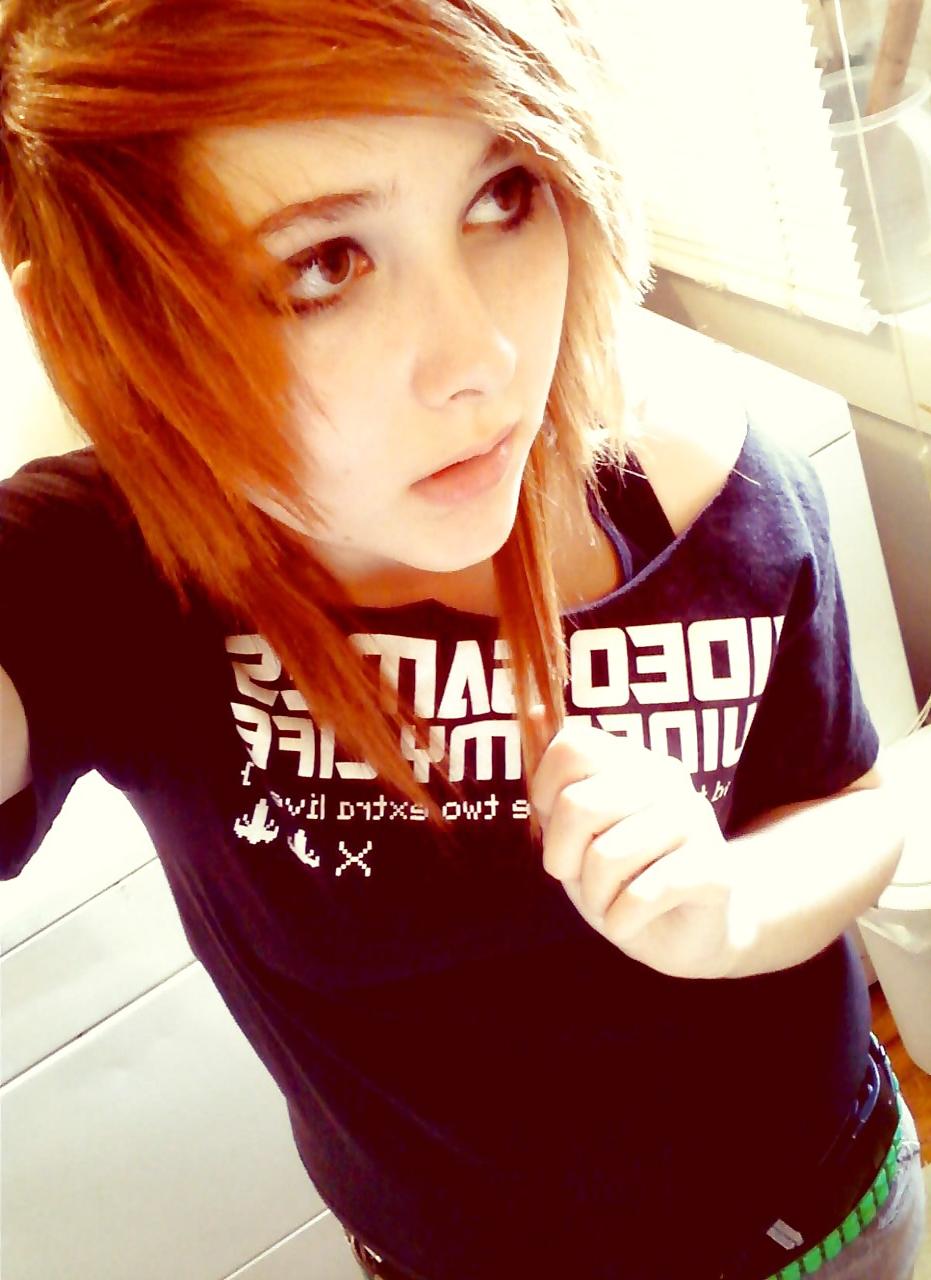 14P Pretty teen, tiny titties