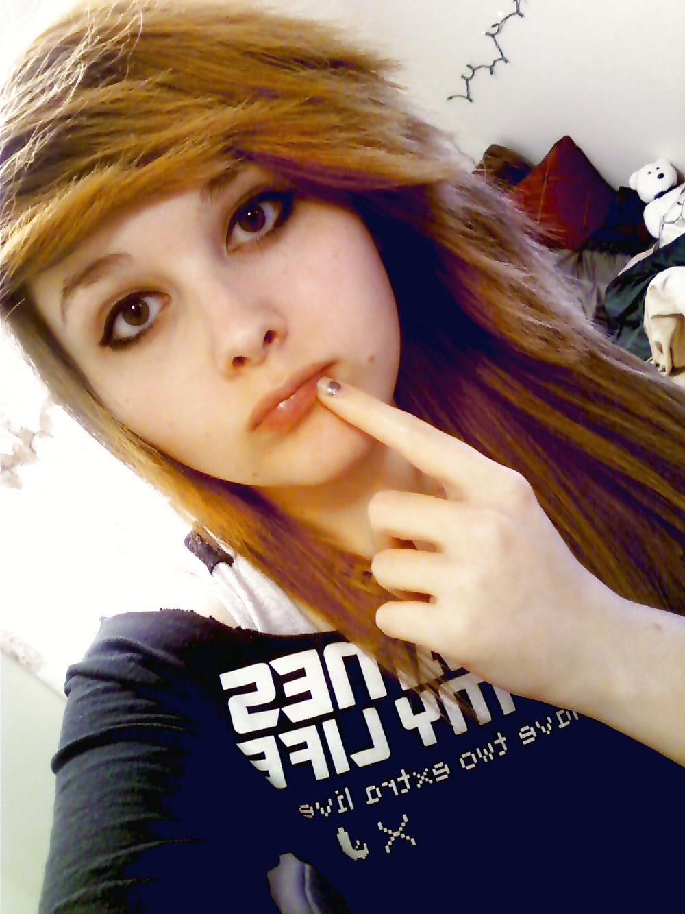 14P Pretty teen, tiny titties