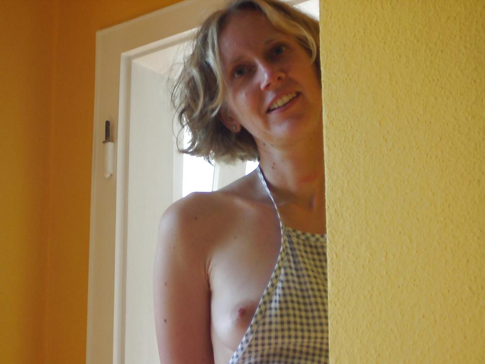 25P Hausfrau und Mutter