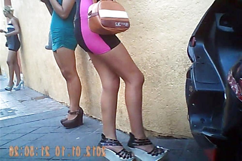 25P Mexican prostitutes  2