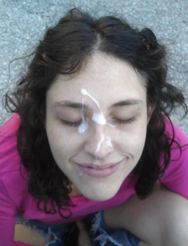 25P Cumshot Expression Close Lip Smile
