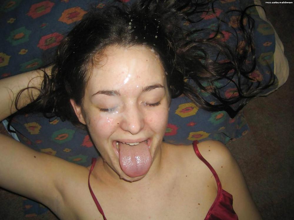 18P Cumshot Expression Open Smile