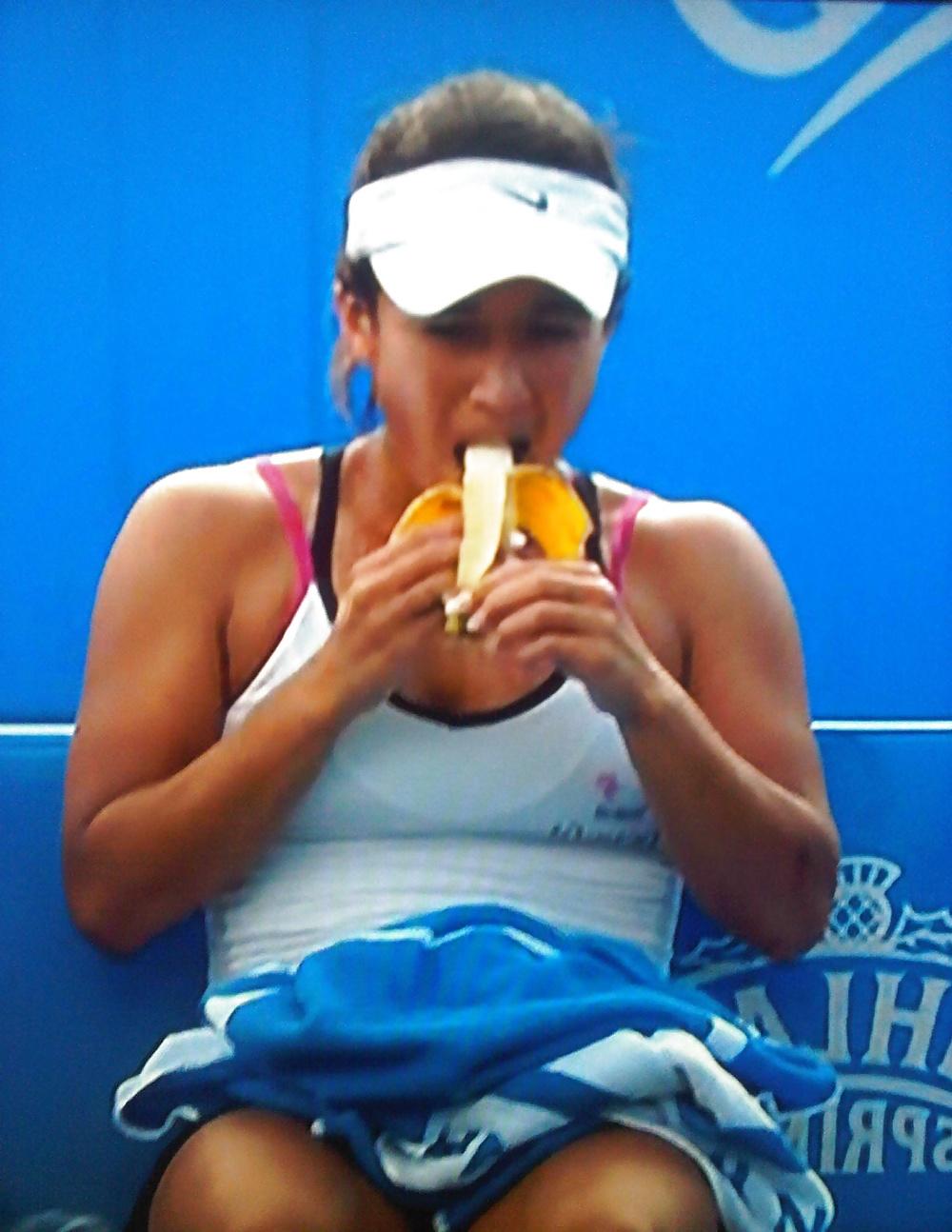 25P Some tasty tennis tarts as it's Wimbledon time
