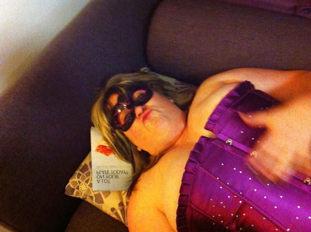 11P Naughty nursie hotel room fun