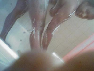 14P Thick Black Girl Taking A Bath