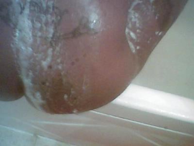 14P Thick Black Girl Taking A Bath