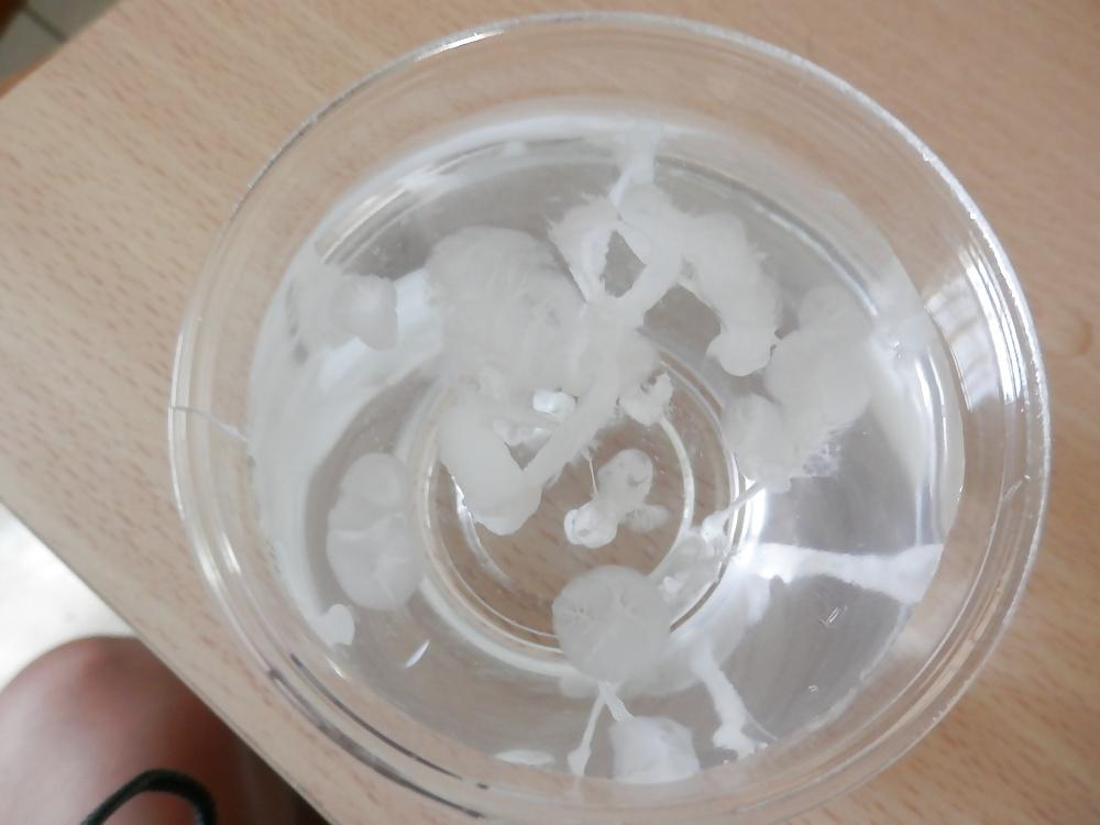 7P Cum on a glass of water