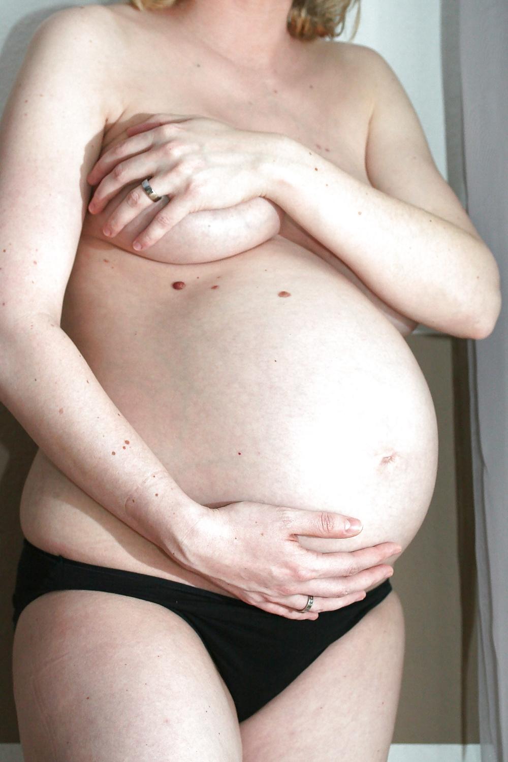 23P Pregnant girls