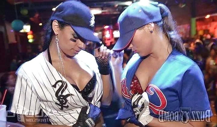 19P Chicago South-Side baseball fans.