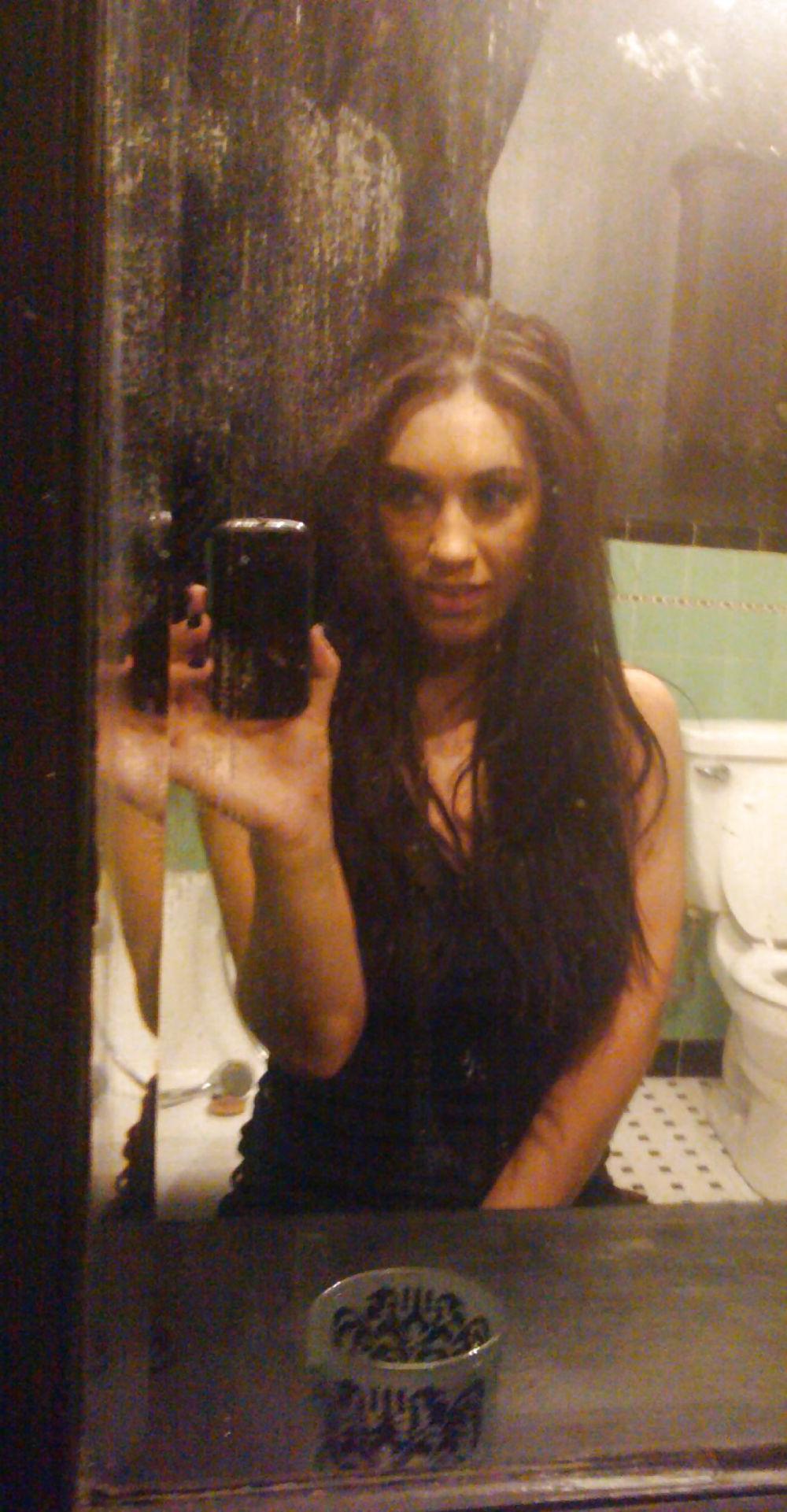 12P Another bar slut