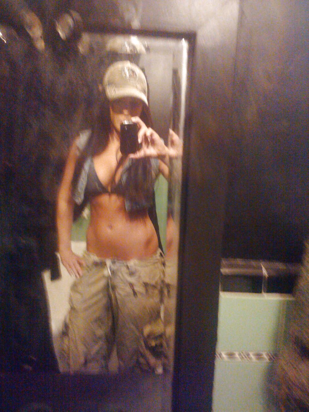 12P Another bar slut