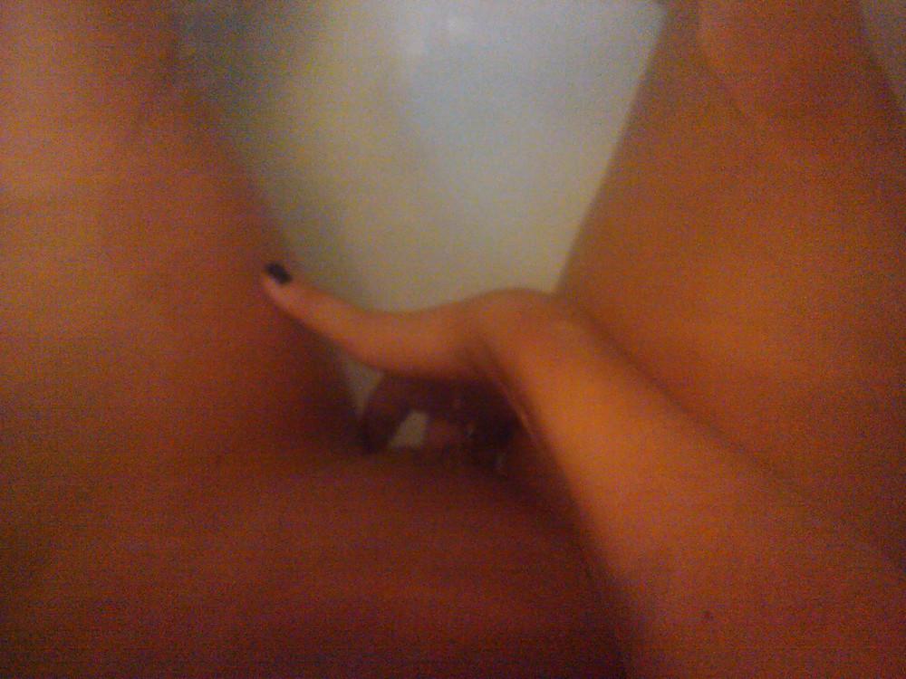 12P Another bar slut
