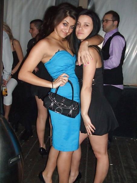 24P Facebook teen Nadia ex-girlfriend and friends part 2
