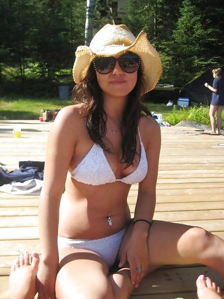 24P Facebook teen Nadia ex-girlfriend and friends part 2
