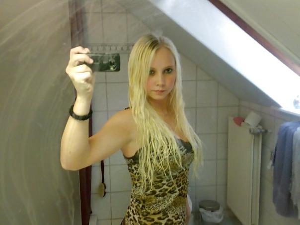 25P Nanna Louise - Denmark Teen NN Pregnant Hottie