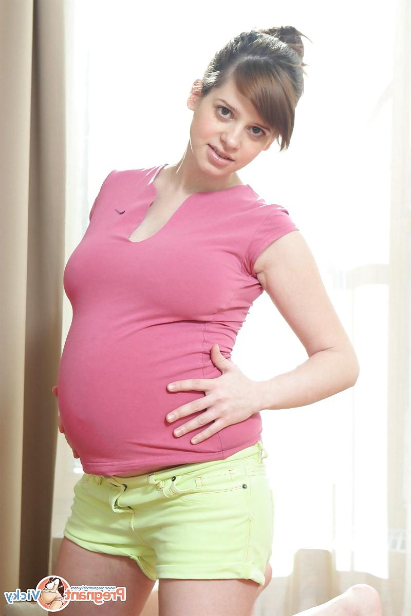15P Pregnant Victoriya from PregnantVicky.com #4