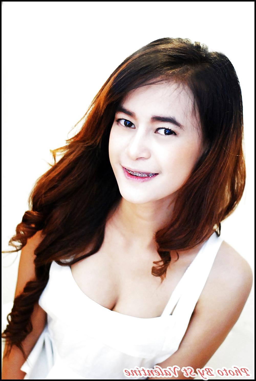 6P Thai Call girl Sexy Model