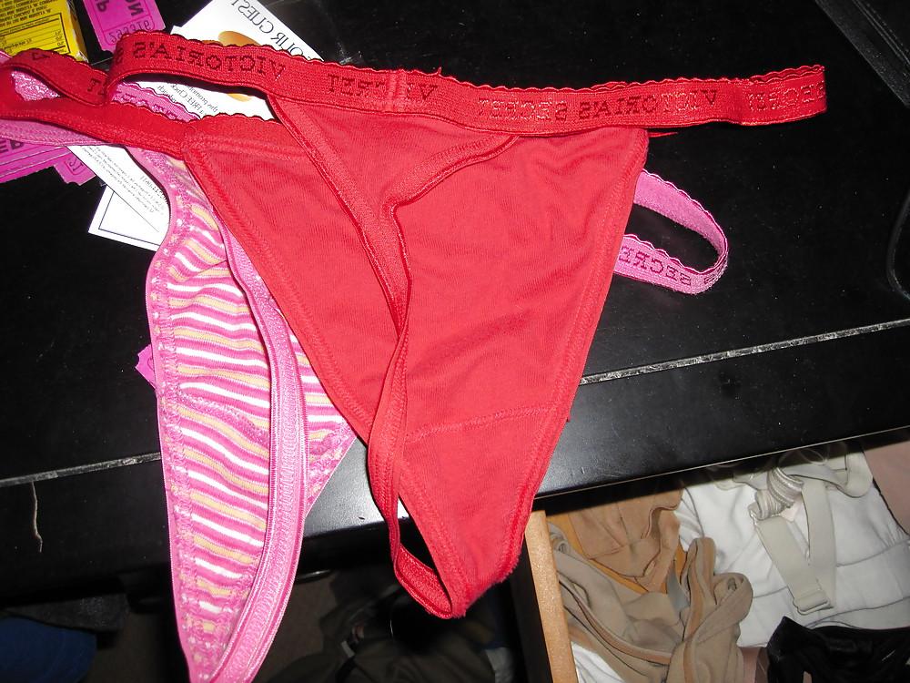21P Friend's Wife's Bra, Panties and Dildo