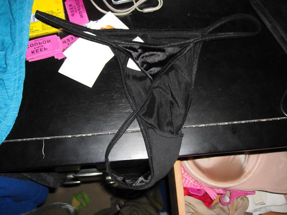 21P Friend's Wife's Bra, Panties and Dildo