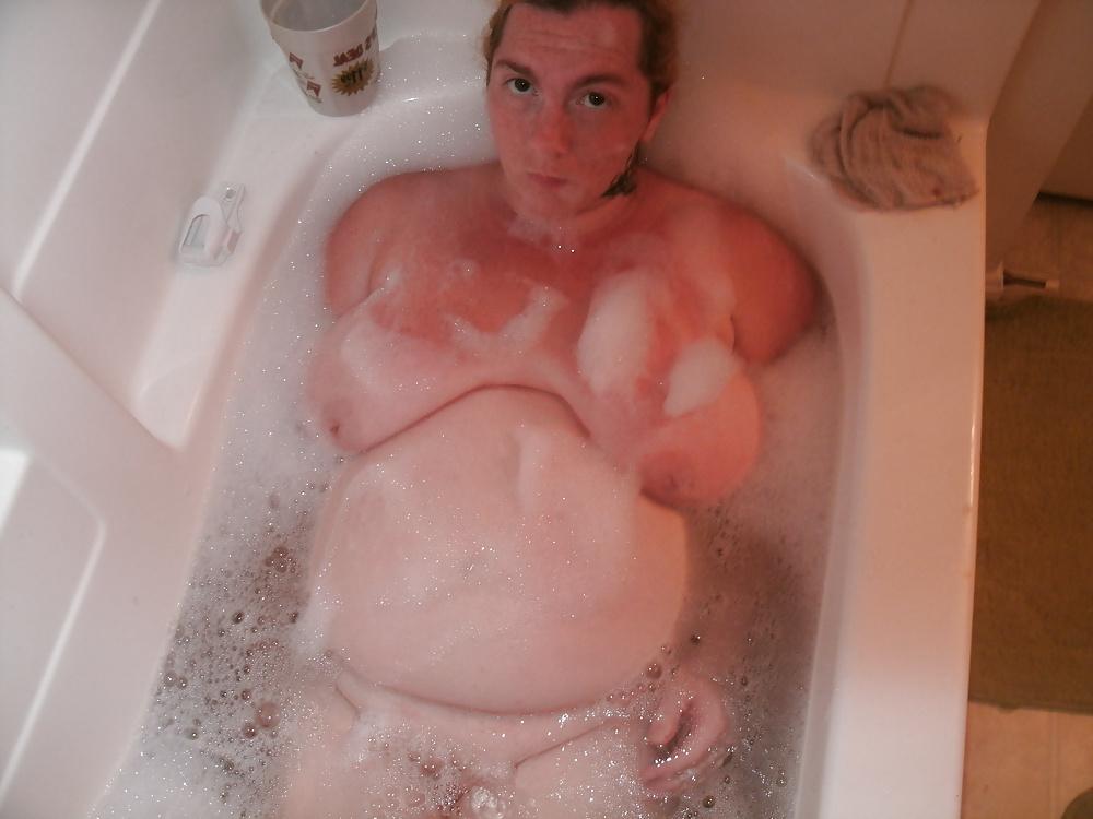 19P Me looking hot in bath tub